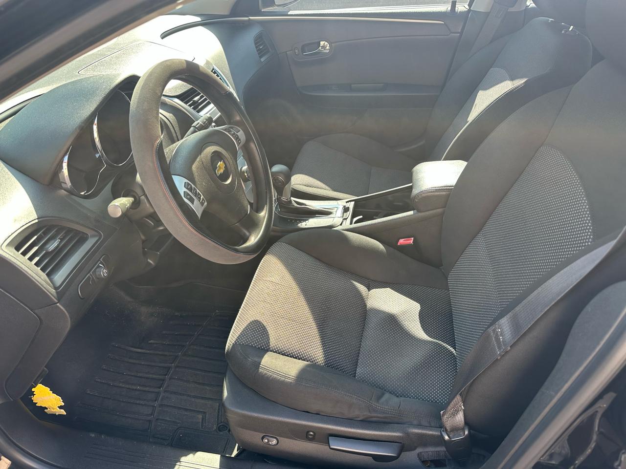 Chevrolet Malibu 1LT 2012