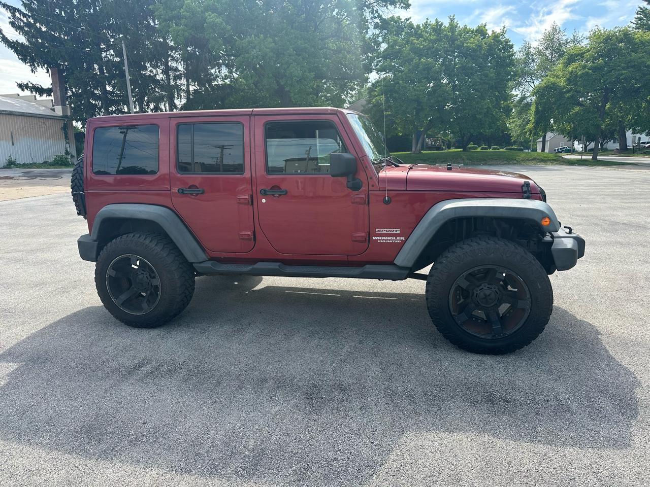 Jeep Wrangler Unlimited Sport 4WD 2011