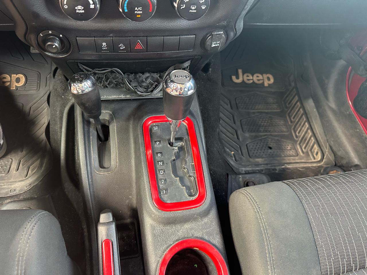 Jeep Wrangler Unlimited Sport 4WD 2011