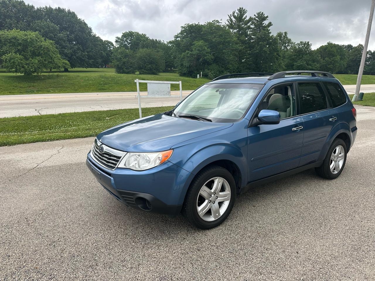 Subaru Forester 2.5X Premium 2010