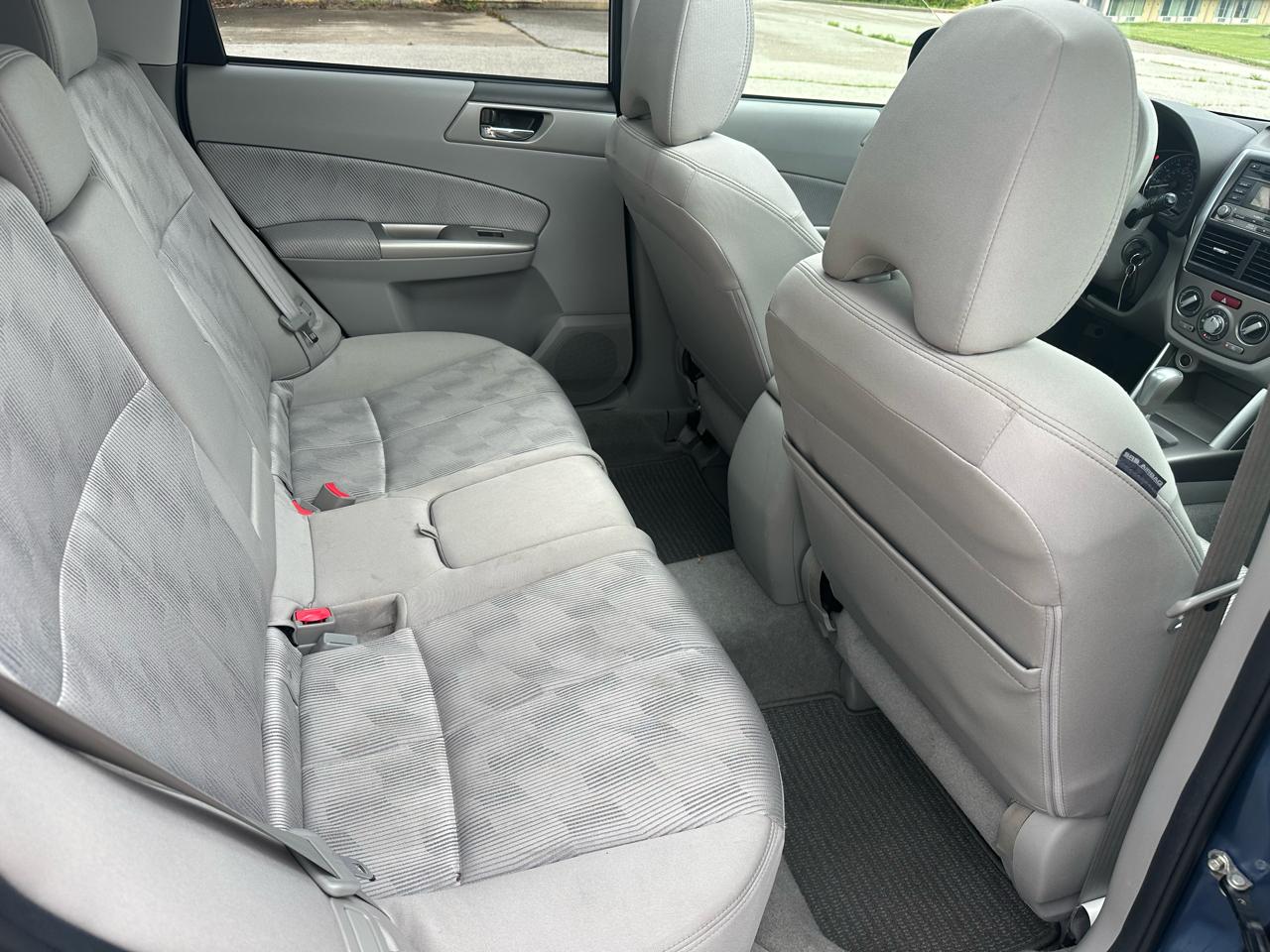 Subaru Forester 2.5X Premium 2010
