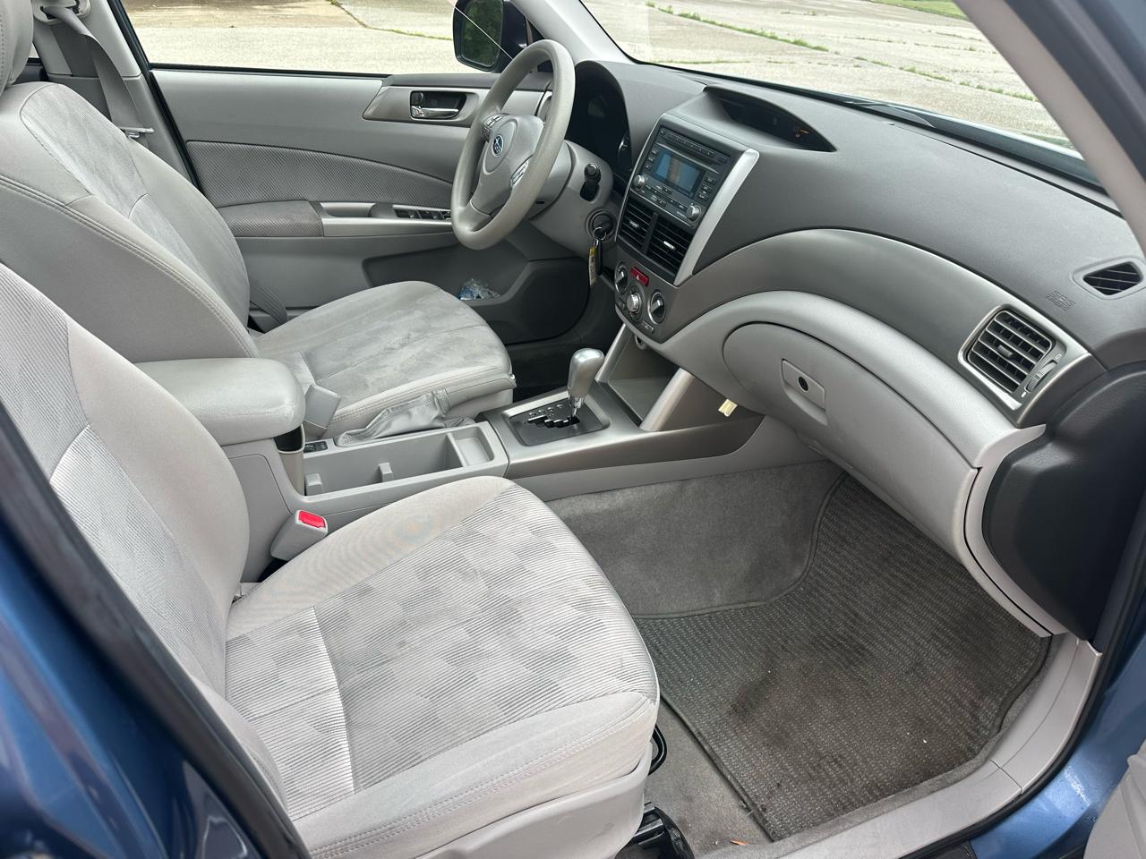 Subaru Forester 2.5X Premium 2010