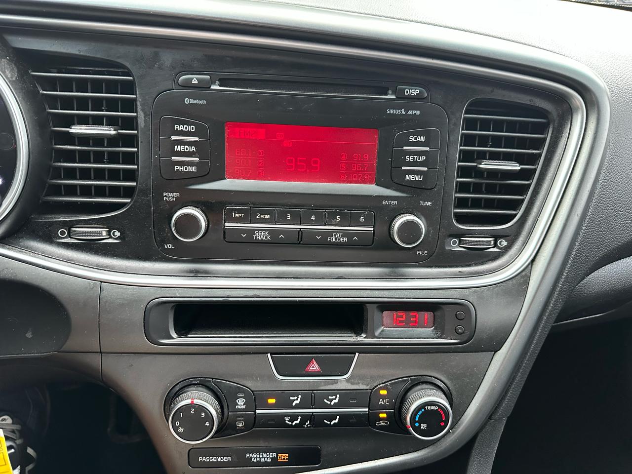 Kia Optima LX 2015