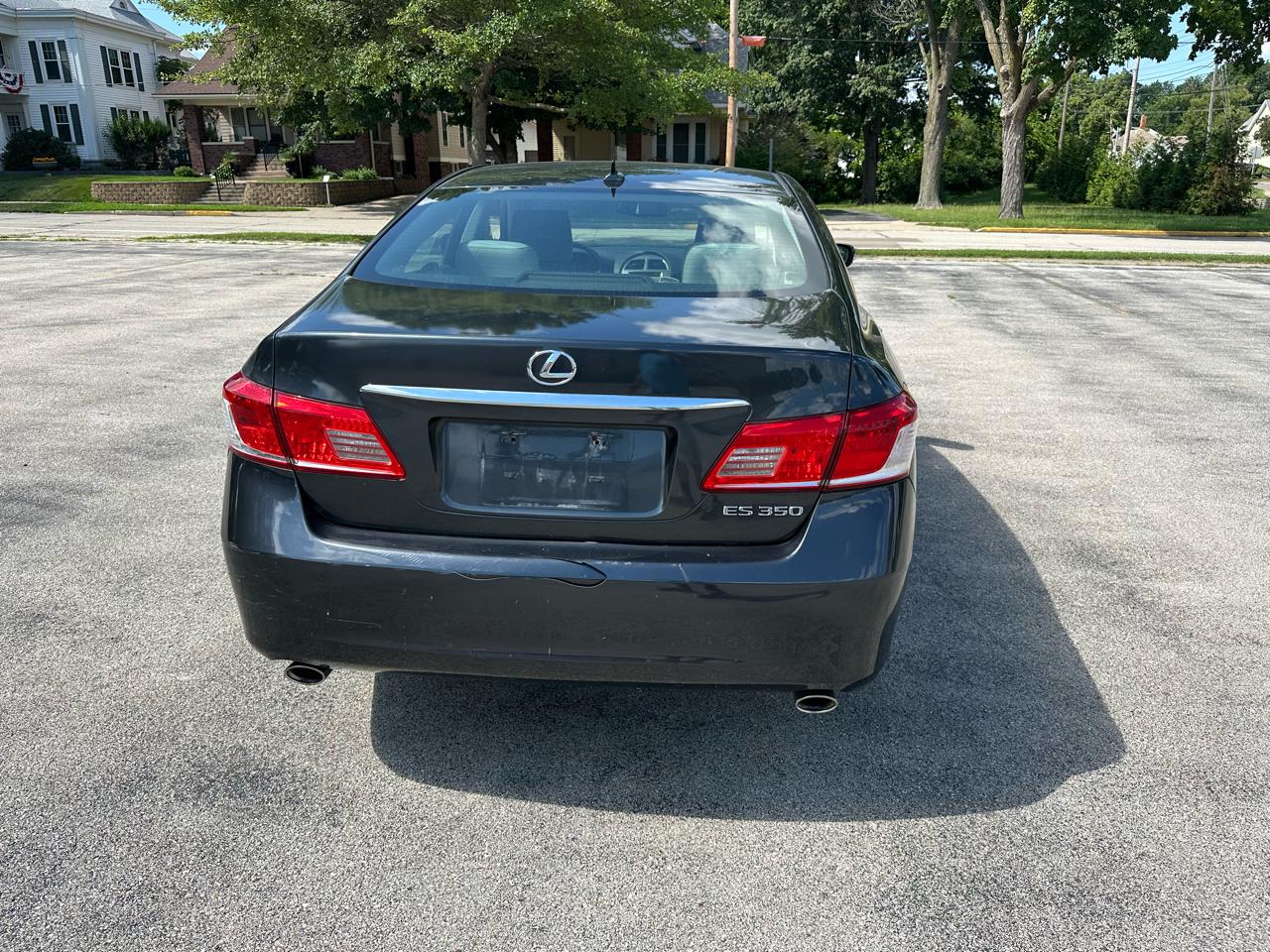 Lexus ES 350 Sedan 2011