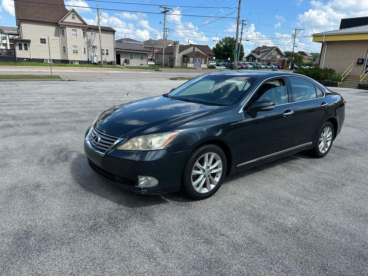 Lexus ES 350 Sedan 2011