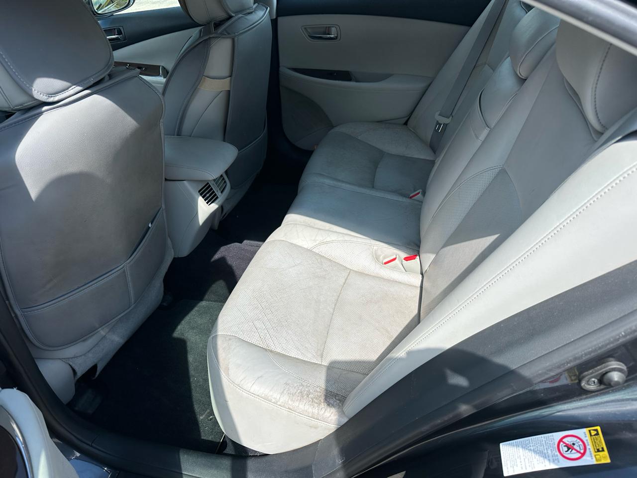 Lexus ES 350 Sedan 2011