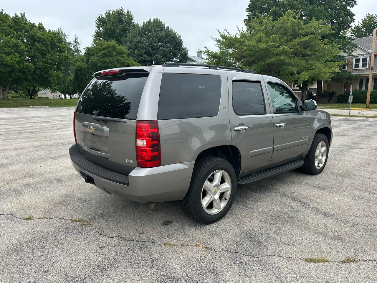 Chevrolet Tahoe 4WD 4dr 1500 LTZ 2008