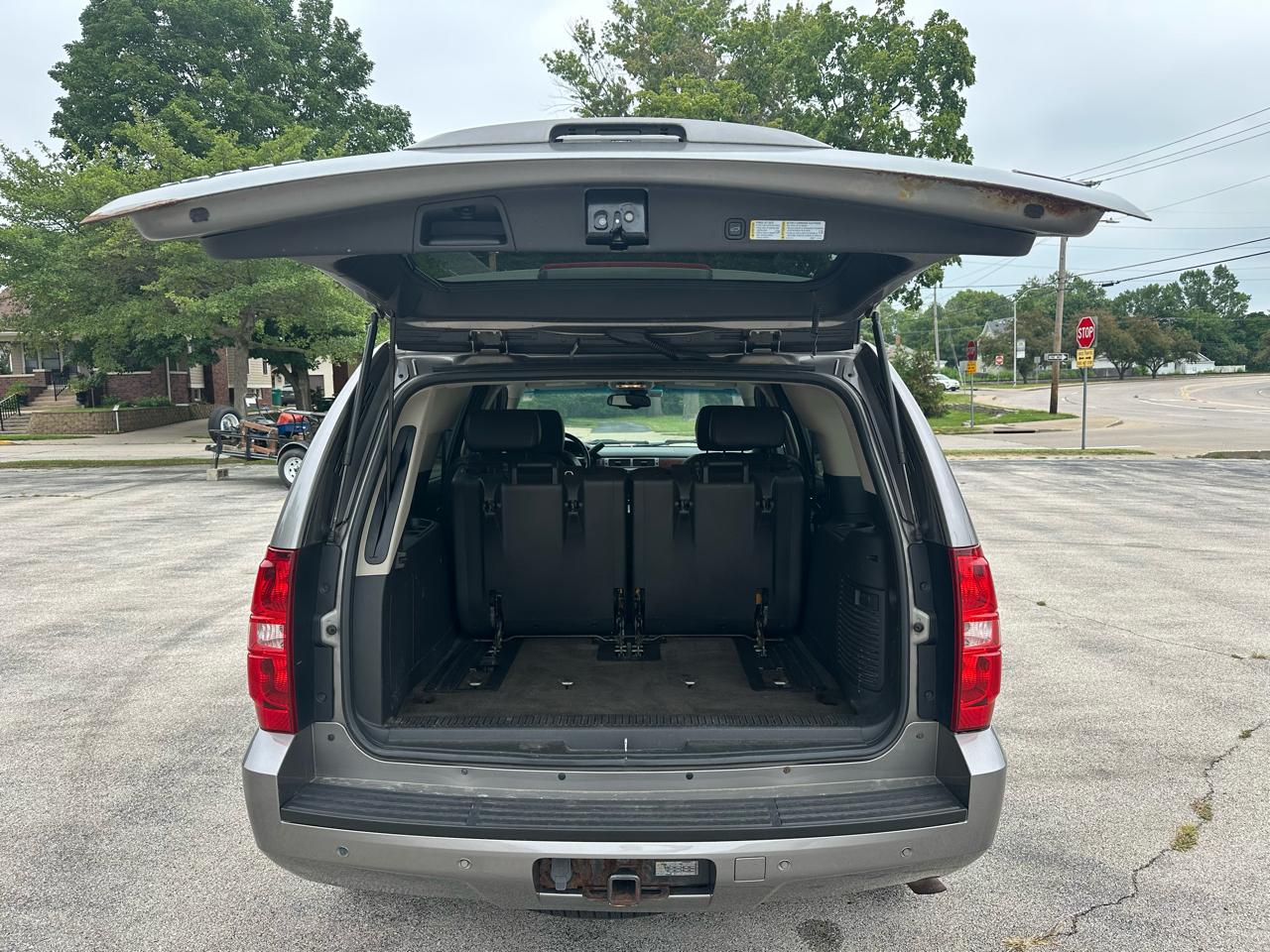 Chevrolet Tahoe 4WD 4dr 1500 LTZ 2008