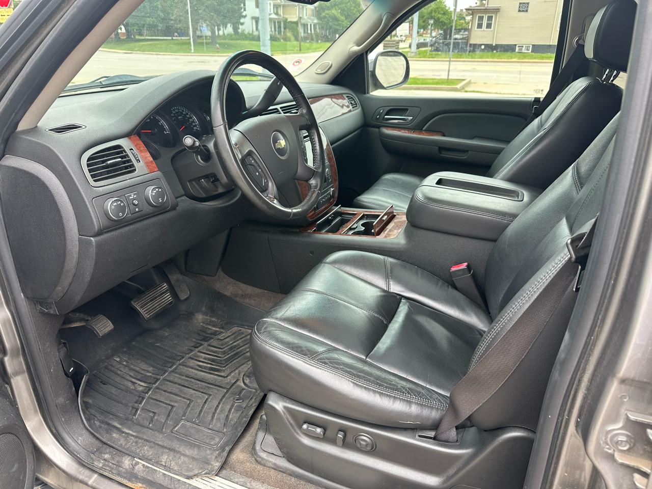 Chevrolet Tahoe 4WD 4dr 1500 LTZ 2008