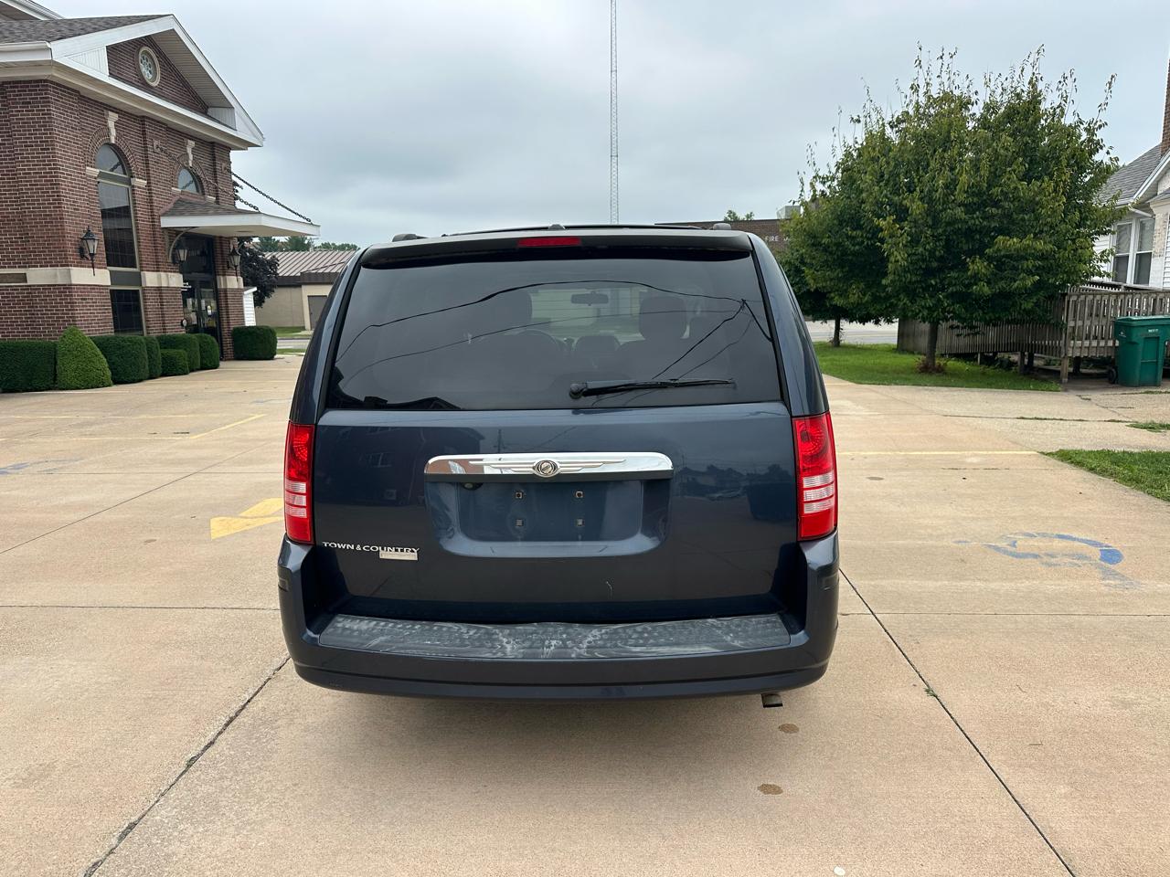 Chrysler Town & Country 4dr Wgn Touring 2008
