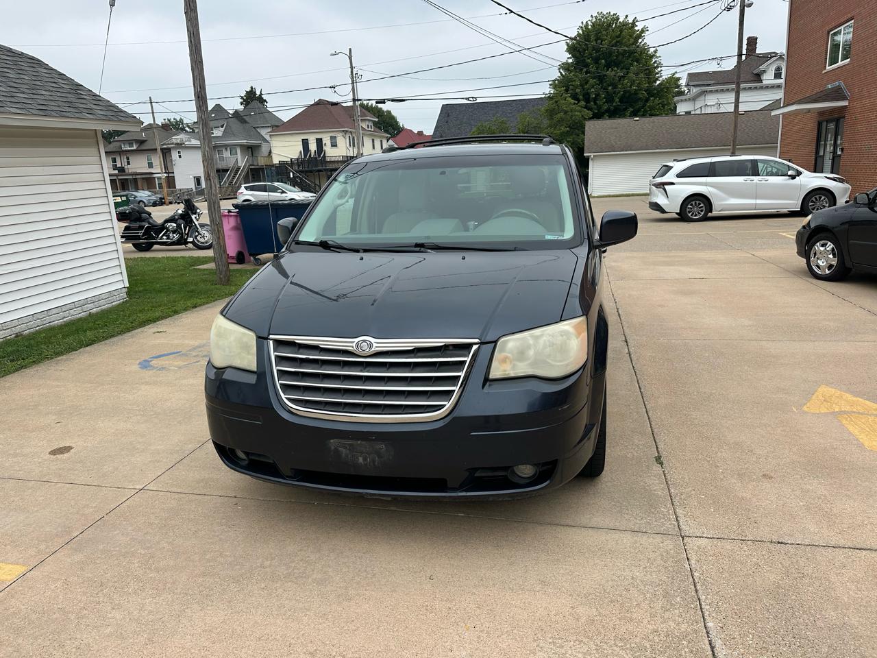 Chrysler Town & Country 4dr Wgn Touring 2008