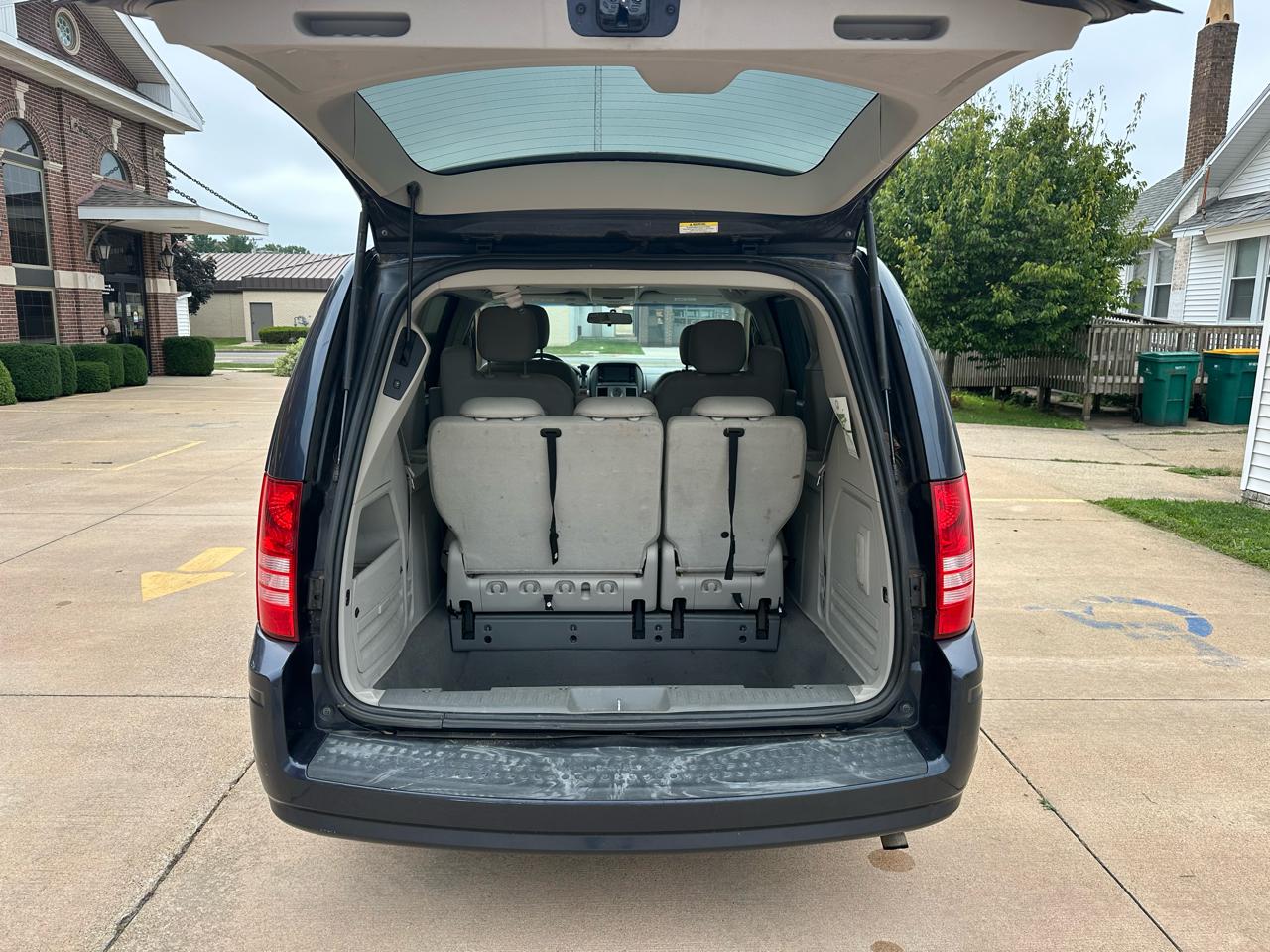 Chrysler Town & Country 4dr Wgn Touring 2008