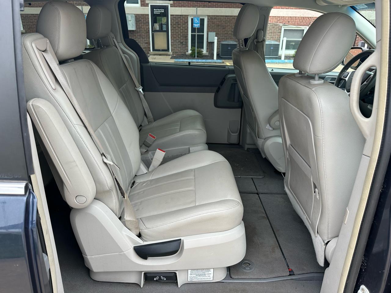Chrysler Town & Country 4dr Wgn Touring 2008