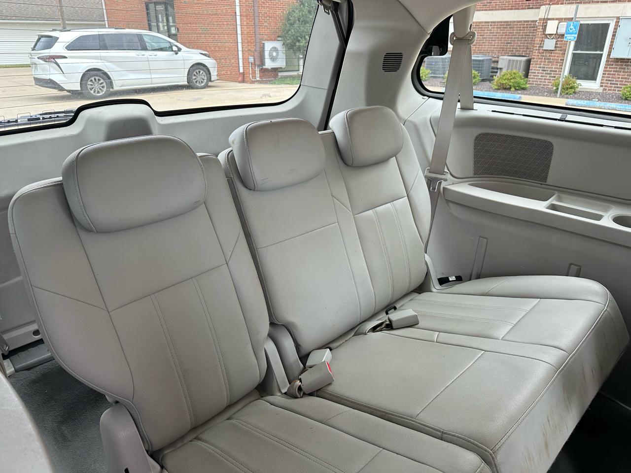 Chrysler Town & Country 4dr Wgn Touring 2008