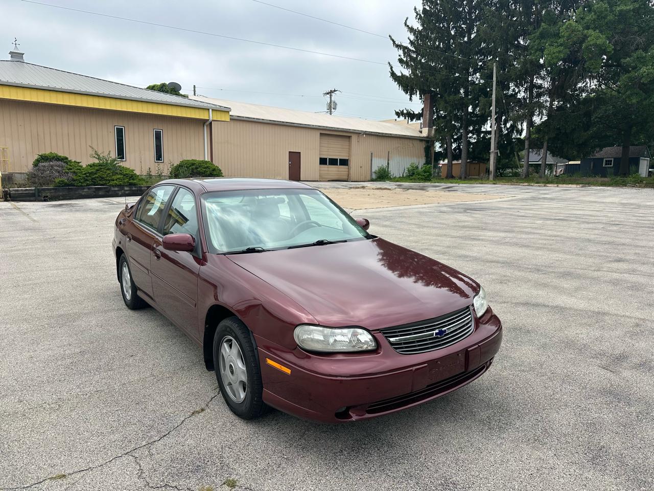 Chevrolet Malibu 4dr Sdn LS 2001