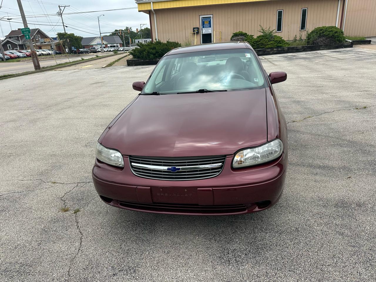 Chevrolet Malibu 4dr Sdn LS 2001