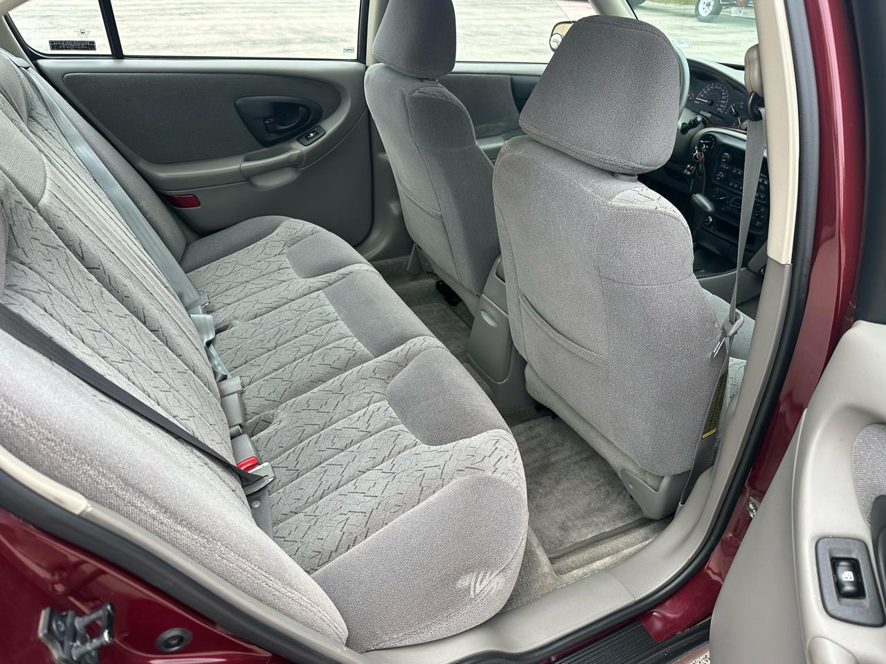 Chevrolet Malibu 4dr Sdn LS 2001