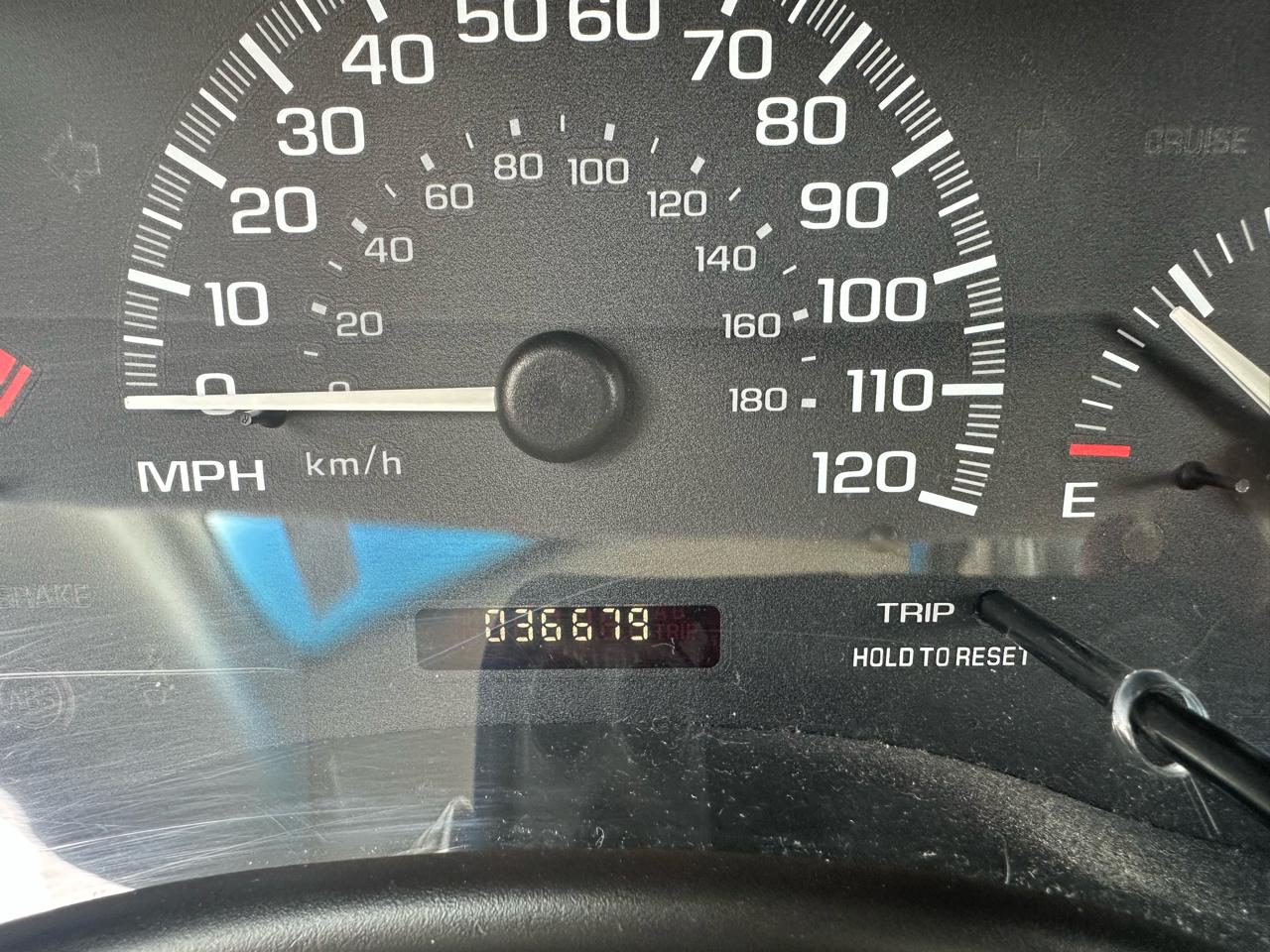 Chevrolet Malibu 4dr Sdn LS 2001