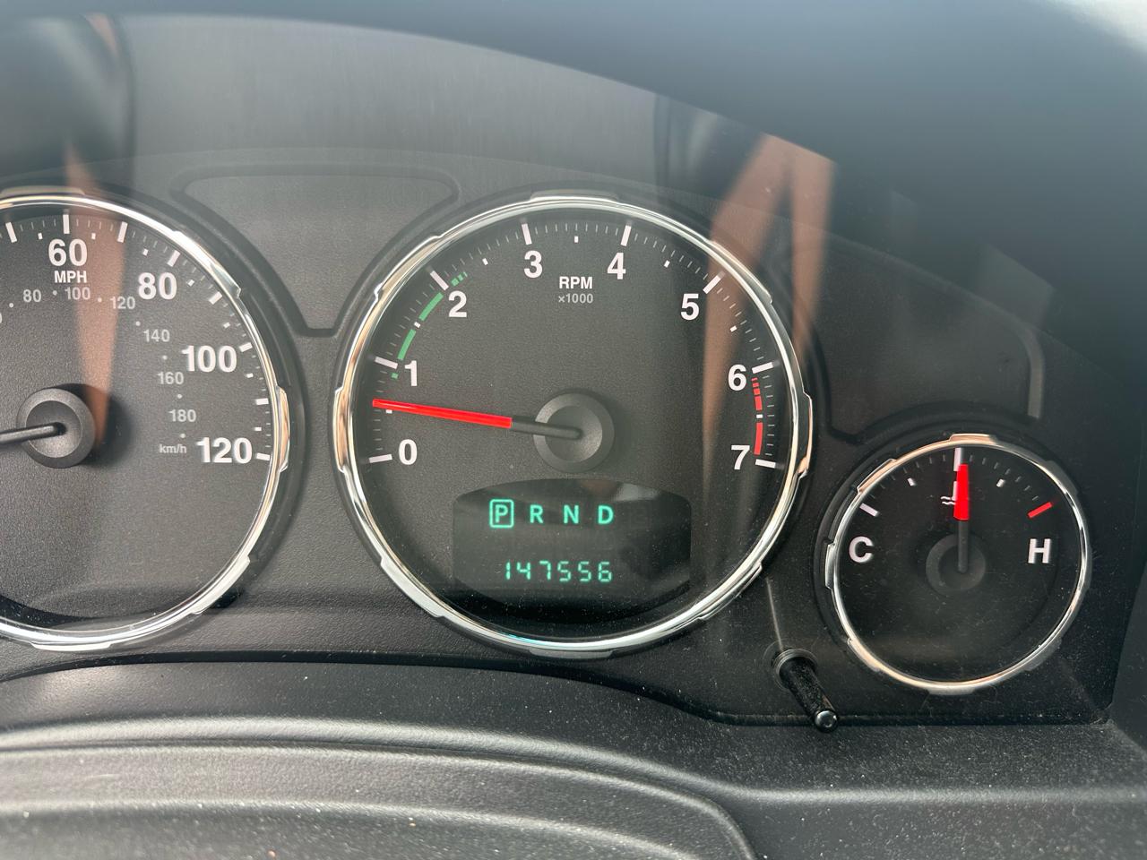 Jeep Liberty 4WD 4dr Sport 2011
