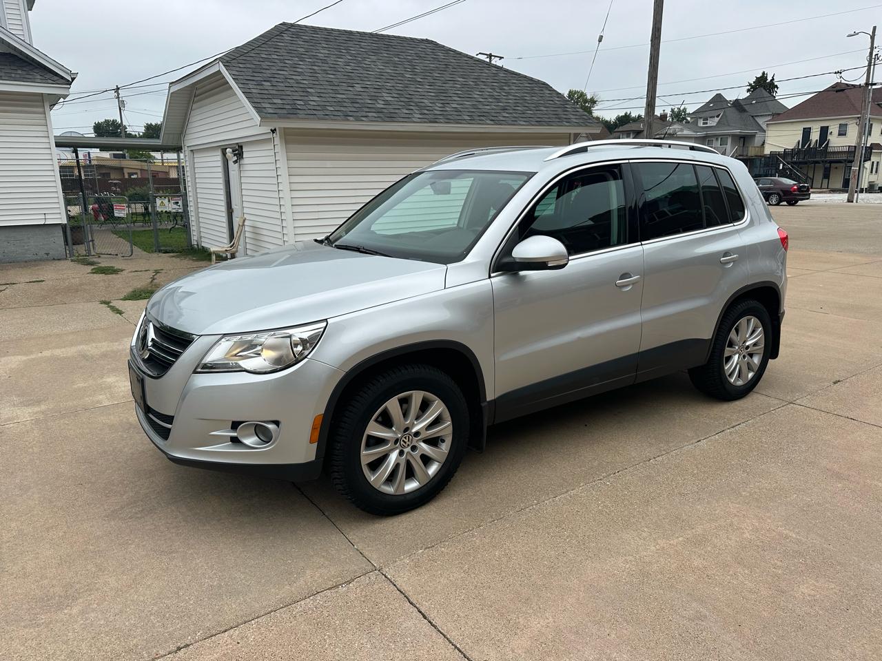 Volkswagen Tiguan SEL 2009