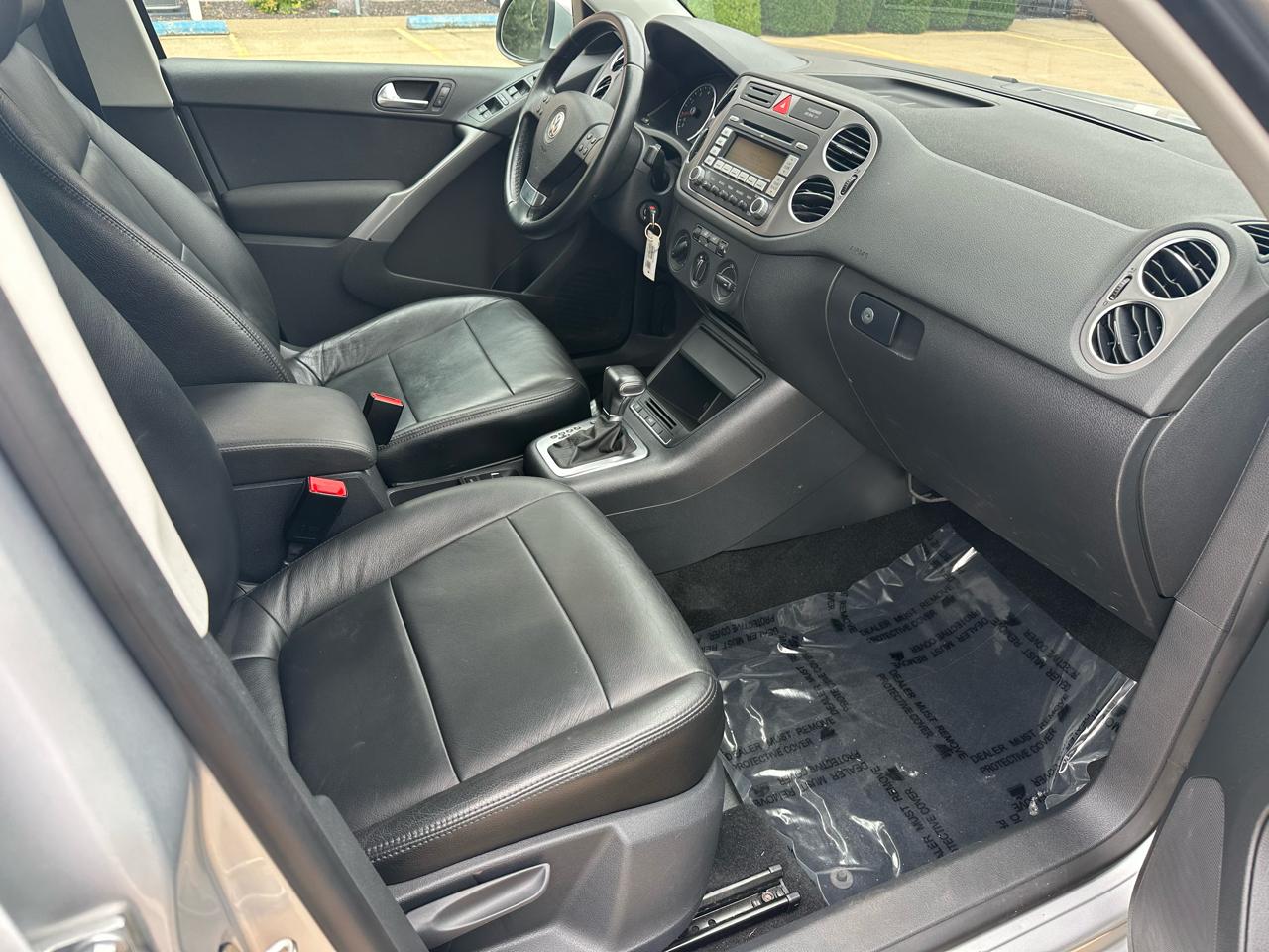 Volkswagen Tiguan SEL 2009