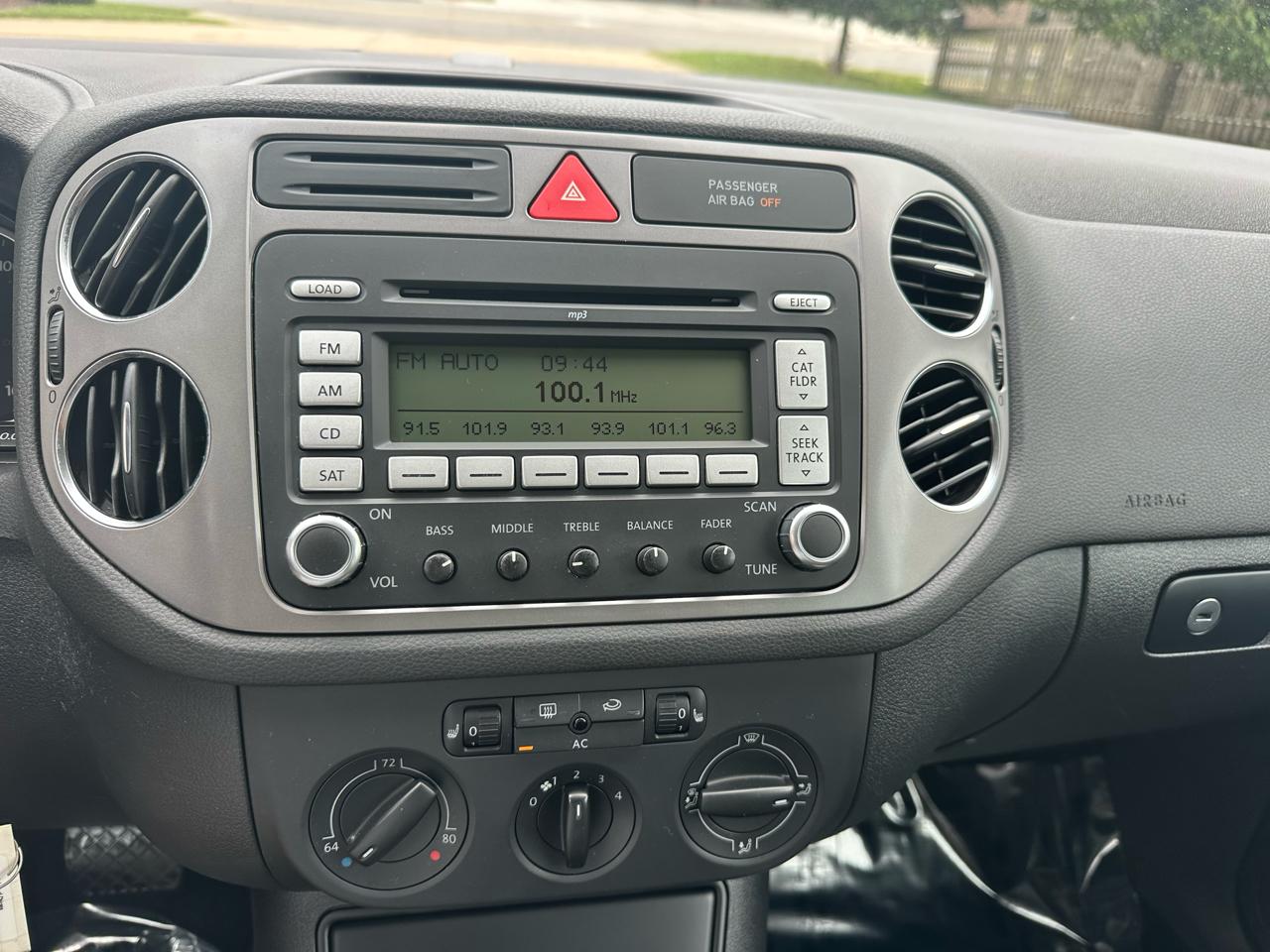 Volkswagen Tiguan SEL 2009