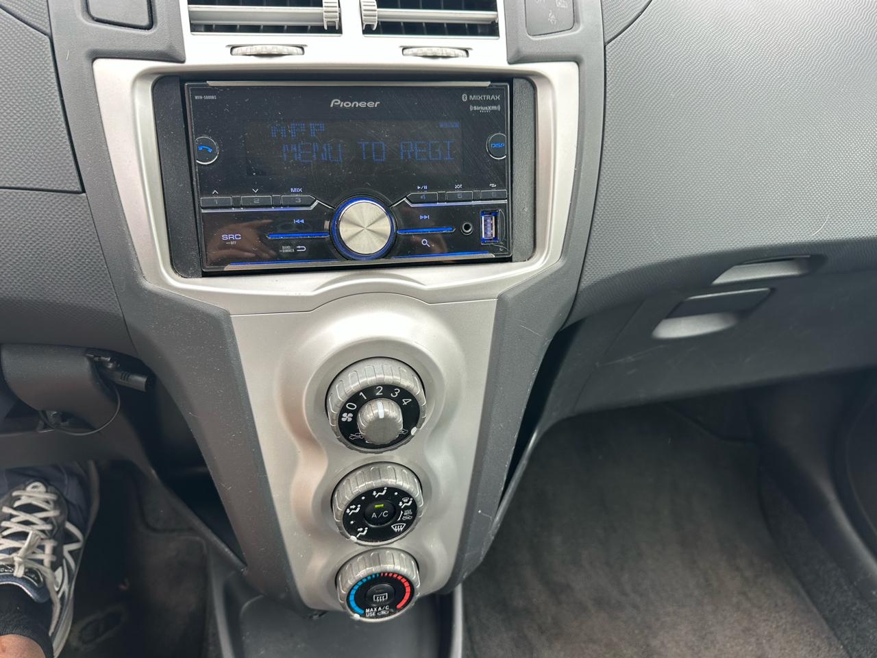 Toyota Yaris Liftback 2008