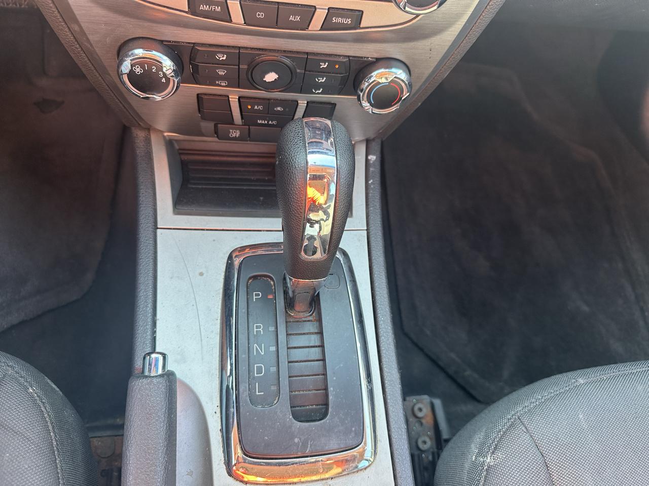 Ford Fusion 4dr Sdn SE FWD 2012