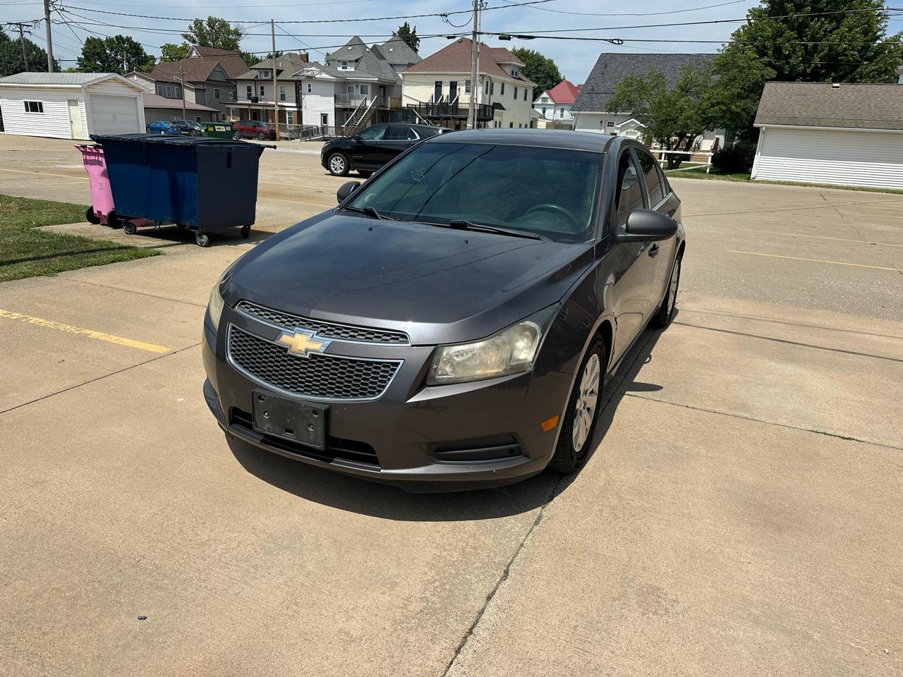 Chevrolet Cruze 4dr Sdn LS 2011