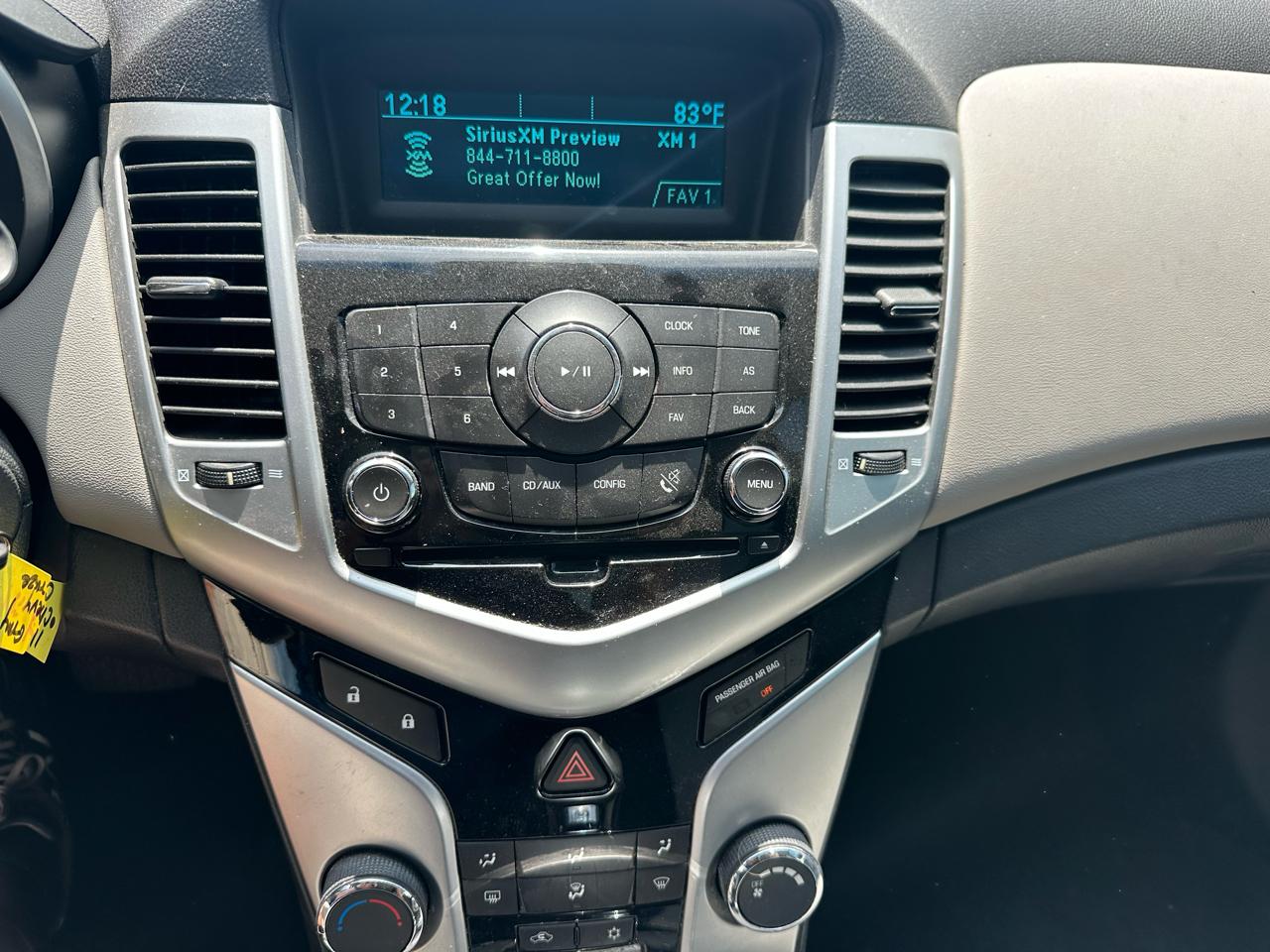 Chevrolet Cruze 4dr Sdn LS 2011