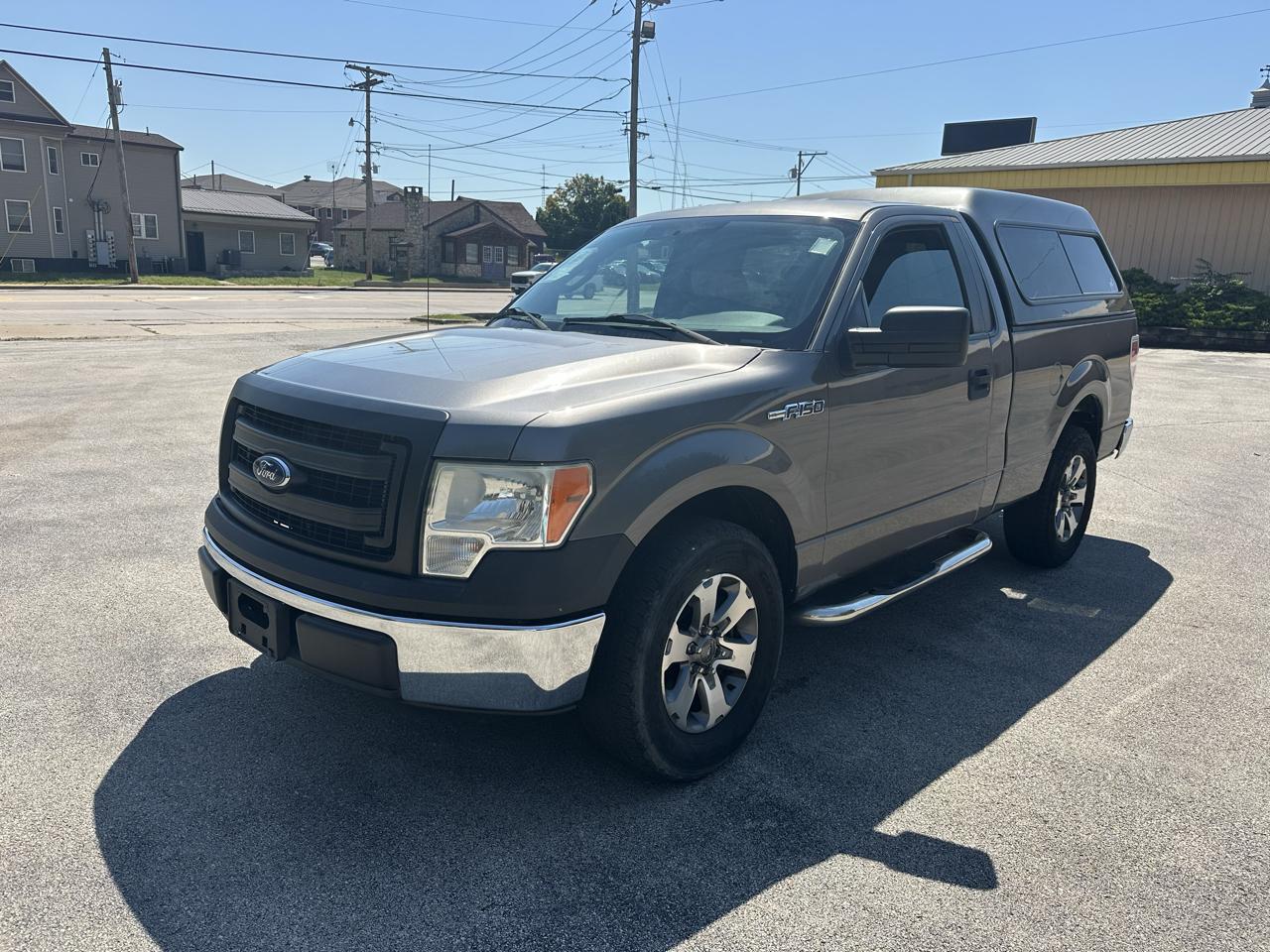 Ford F-150 2WD Reg Cab 126" XLT 2013