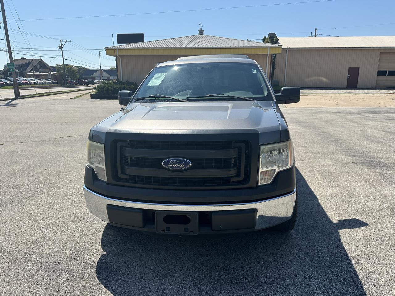 Ford F-150 2WD Reg Cab 126" XLT 2013