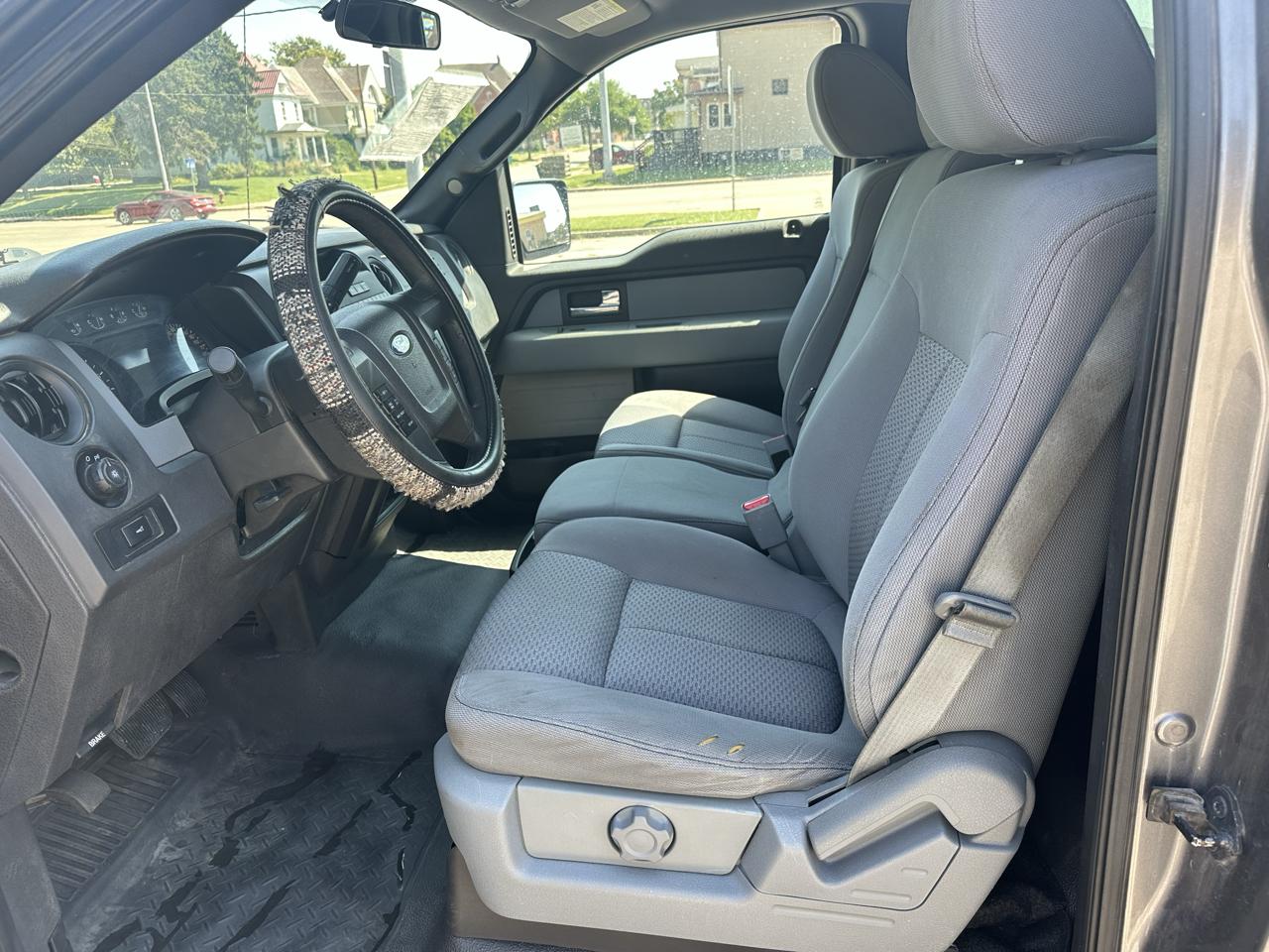 Ford F-150 2WD Reg Cab 126" XLT 2013