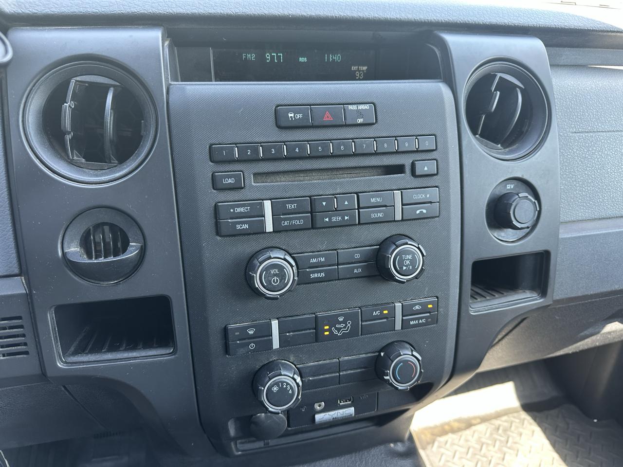 Ford F-150 2WD Reg Cab 126" XLT 2013