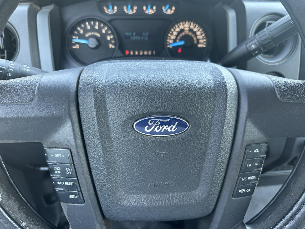 Ford F-150 2WD Reg Cab 126" XLT 2013