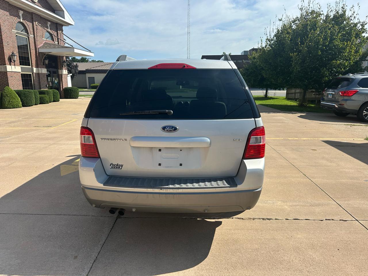 Ford Freestyle 4dr Wgn SEL 2005