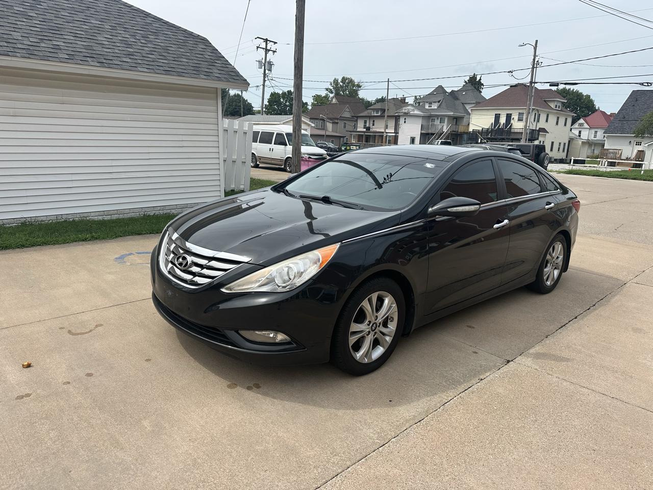 Hyundai Sonata 4dr Sdn 2.4L Auto Limited 2012