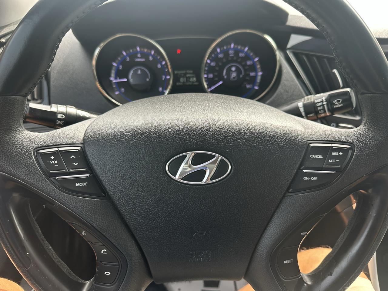 Hyundai Sonata 4dr Sdn 2.4L Auto Limited 2012