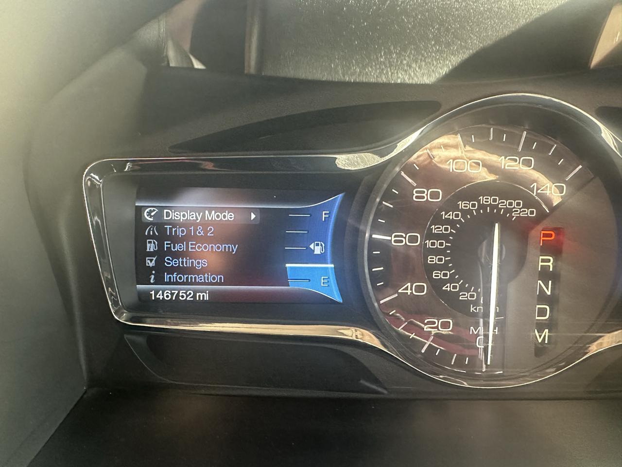 Lincoln MKX AWD 4dr 2011