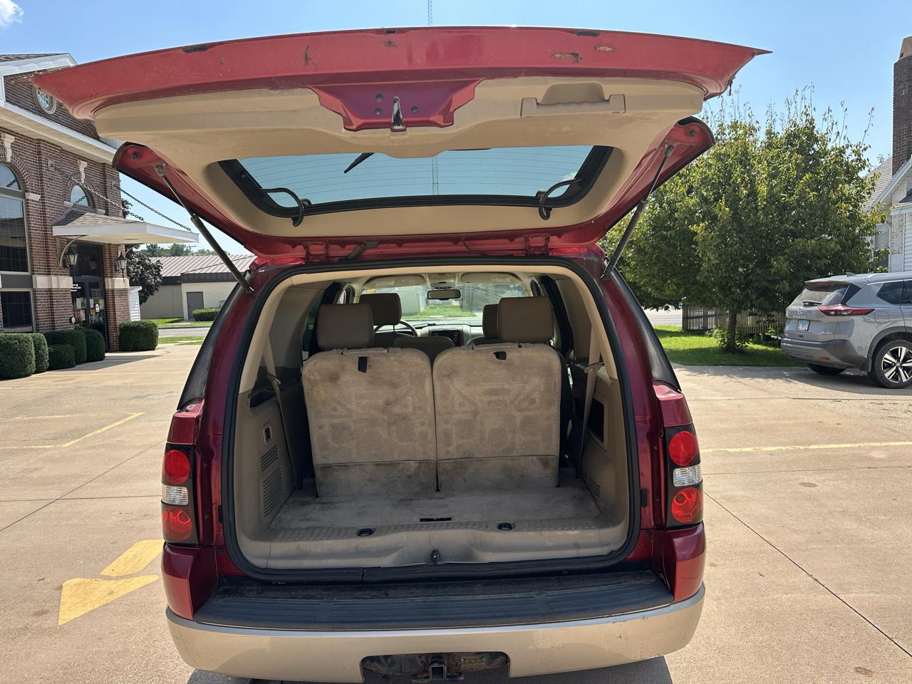 Ford Explorer 4WD 4dr V6 Eddie Bauer 2008