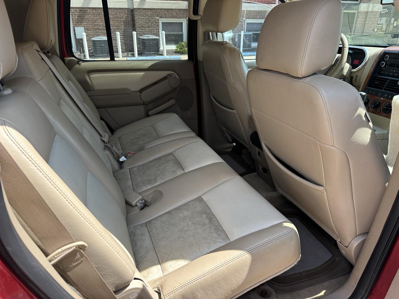 Ford Explorer 4WD 4dr V6 Eddie Bauer 2008