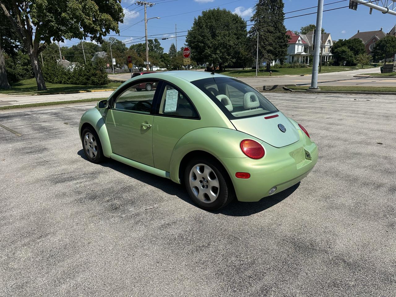 Volkswagen New Beetle 2dr Cpe GLS Auto 2002