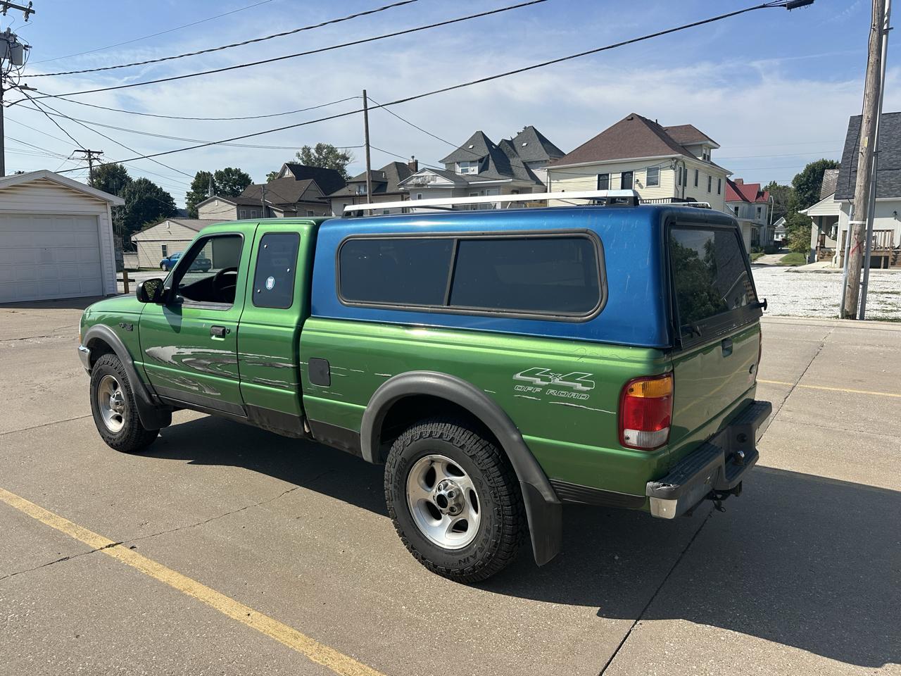 Ford Ranger Supercab 126" WB XLT 4WD 1999