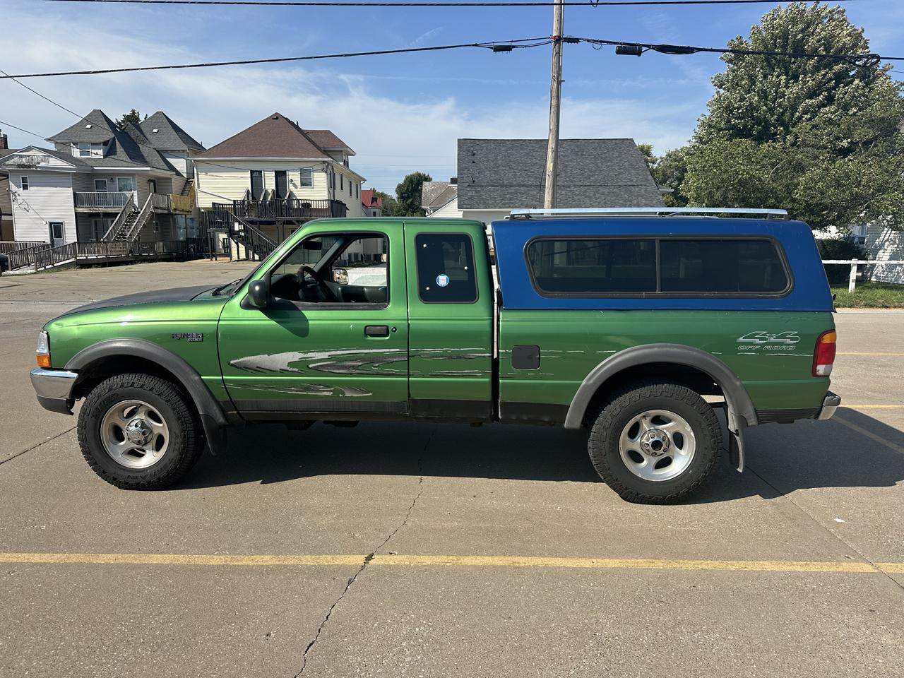 Ford Ranger Supercab 126" WB XLT 4WD 1999