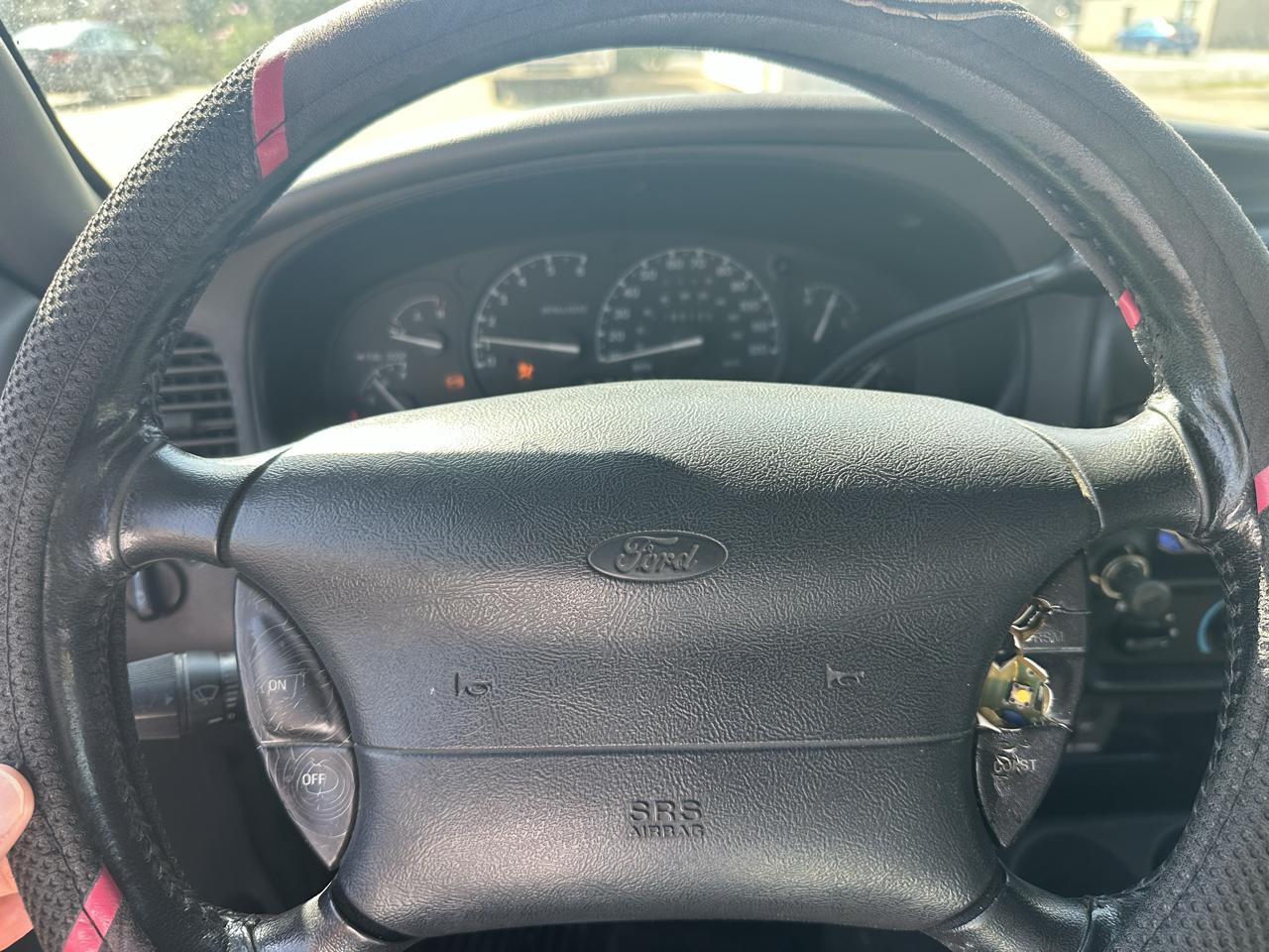 Ford Ranger Supercab 126" WB XLT 4WD 1999