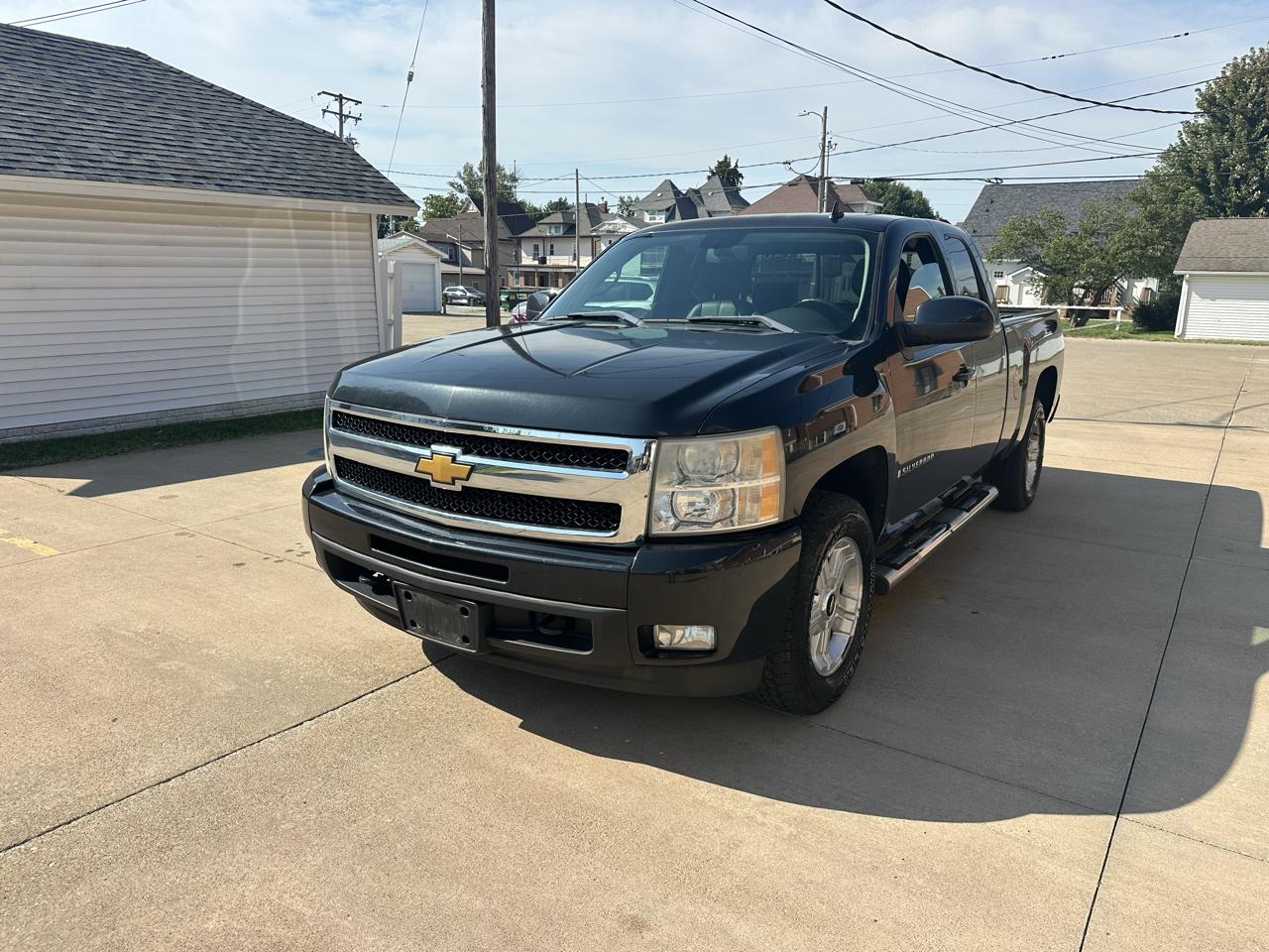 Chevrolet Silverado 1500 4WD Ext Cab 143.5" LTZ 2009
