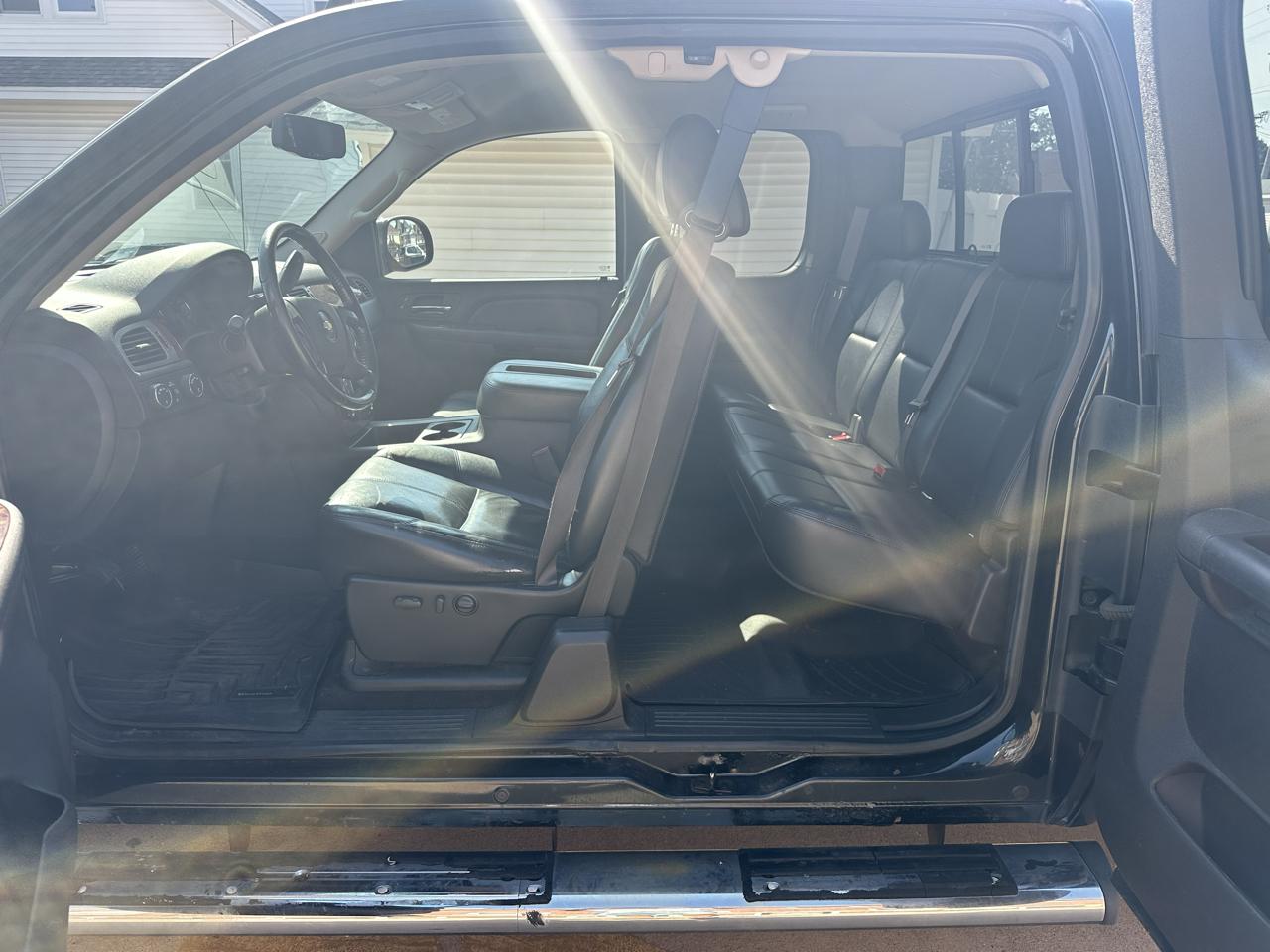 Chevrolet Silverado 1500 4WD Ext Cab 143.5" LTZ 2009
