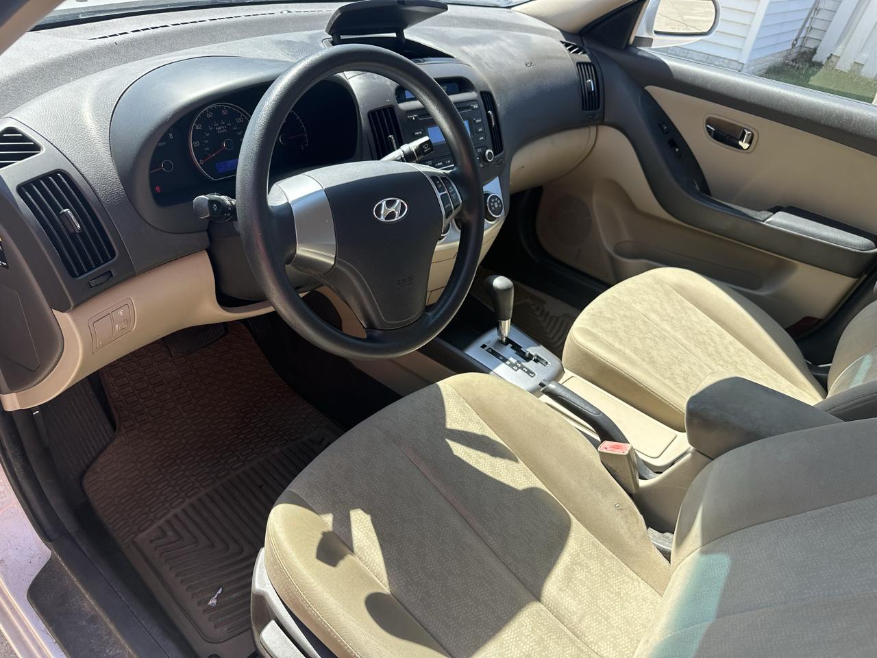 Hyundai Elantra 4dr Sdn Auto GLS 2010