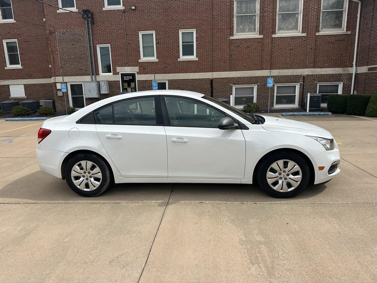 Chevrolet Cruze 4dr Sdn Auto LS 2015