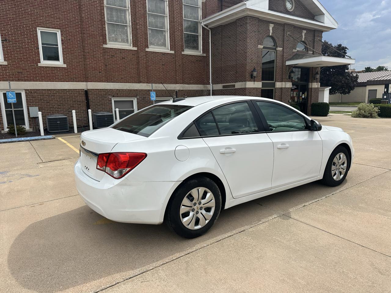 Chevrolet Cruze 4dr Sdn Auto LS 2015